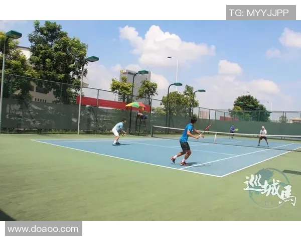 深圳网球队比赛经验分享与提升策略探讨 深圳网球队比赛经验分享与提升策略探讨