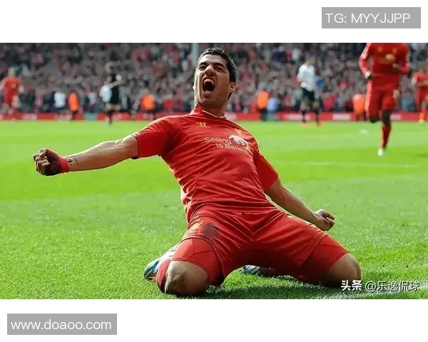 足球明星在球场上的独特习惯与风格揭秘你知道他们是如何保持最佳状态的吗